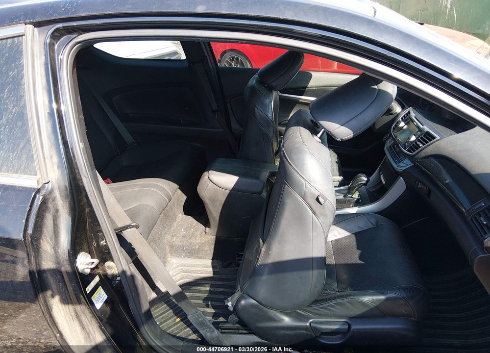 2013 HONDA ACCORD EX-L VIN: 1HGCT1B84DA002249