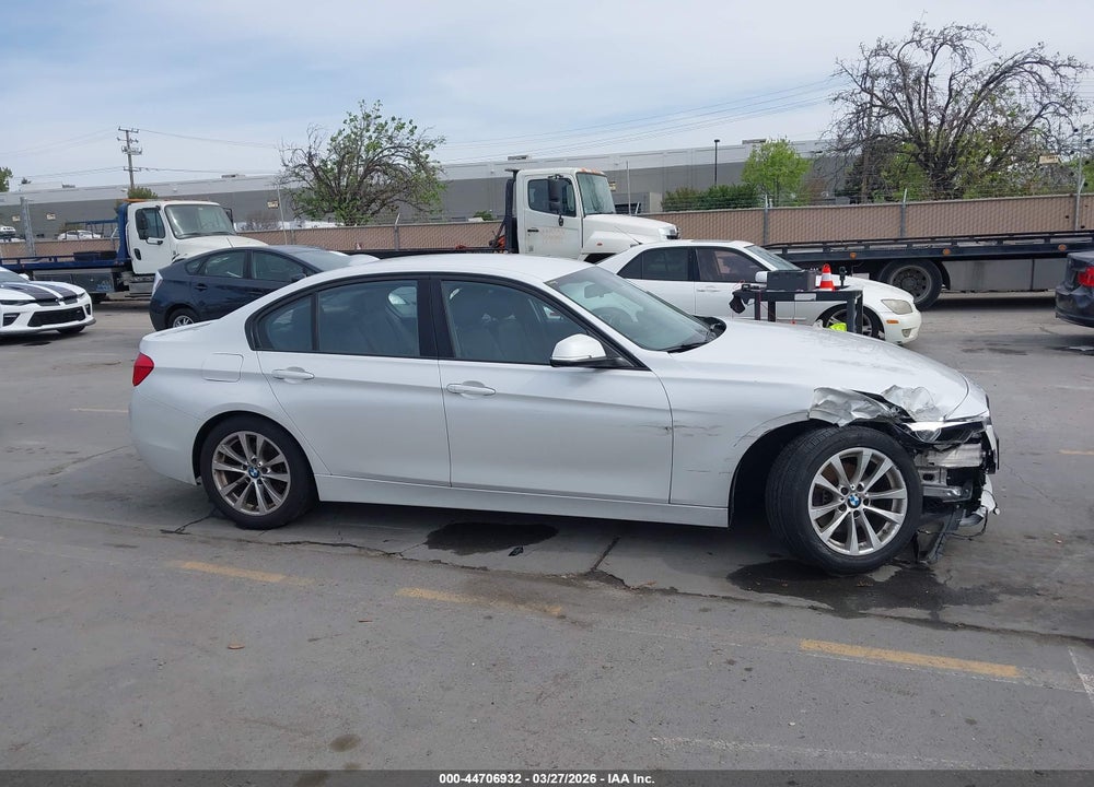 2017 BMW 320I VIN: WBA8E1G37HNU17489