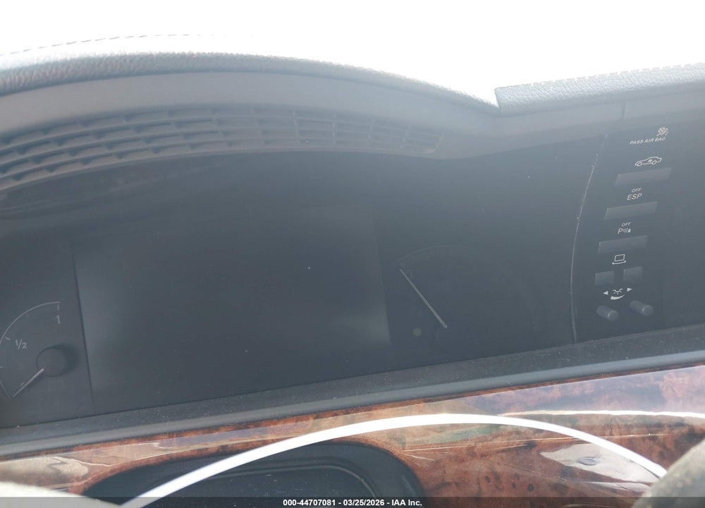 2008 MERCEDES-BENZ S 550 VIN: WDDNG71X58A228626