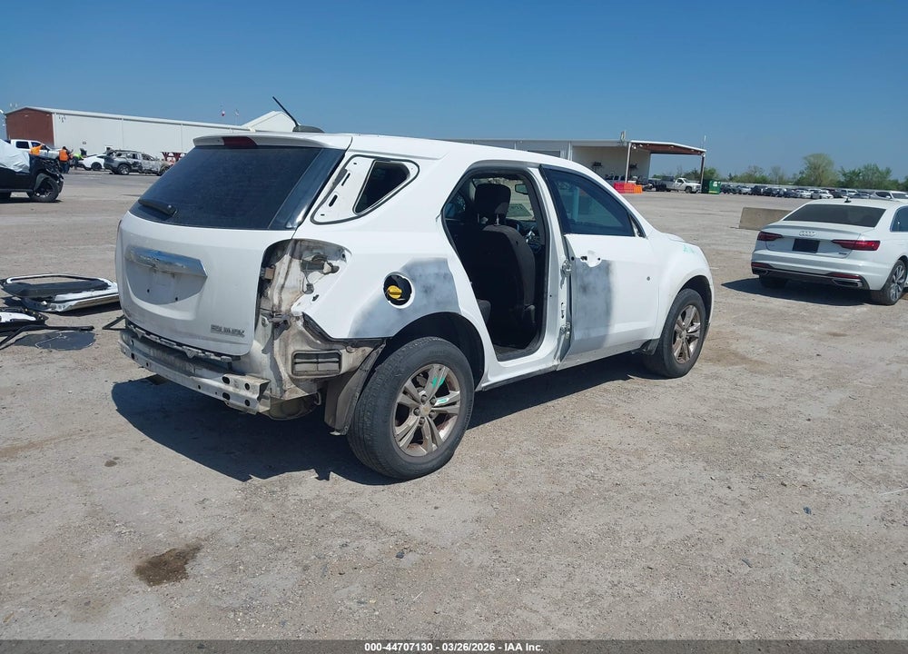 2015 CHEVROLET EQUINOX LS VIN: 1GNALAEK0FZ113843