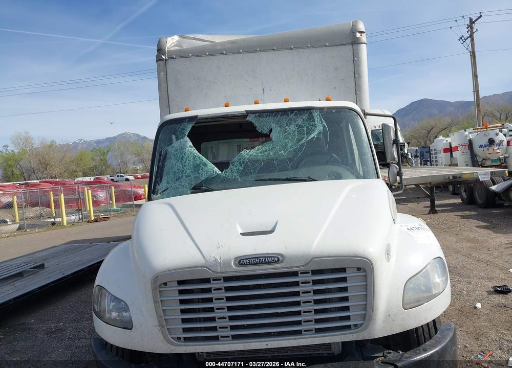 2017 FREIGHTLINER M2 106 VIN: 1FVACWDU2HHHN9782