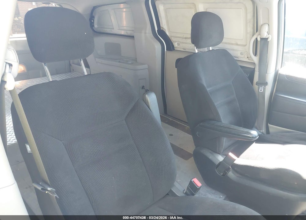 2014 RAM CARGO TRADESMAN VIN: 2C4JRGAG8ER384007