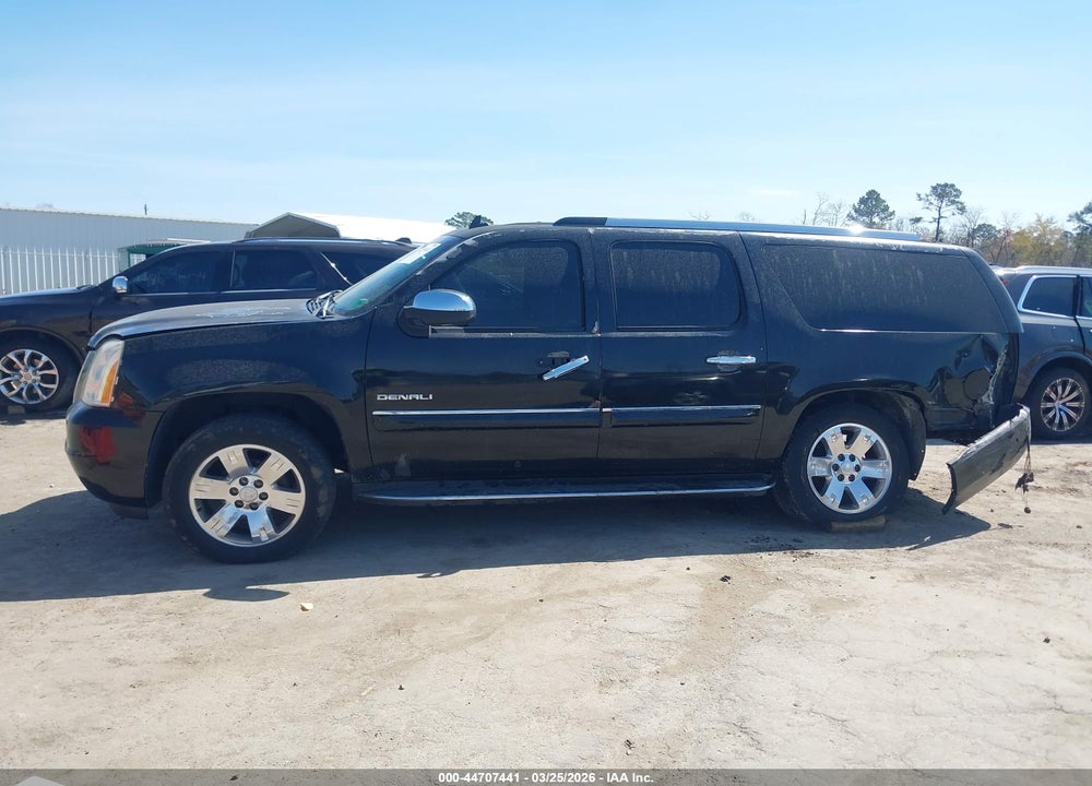 2007 GMC YUKON XL 1500 DENALI VIN: 1GKFK66877J183006