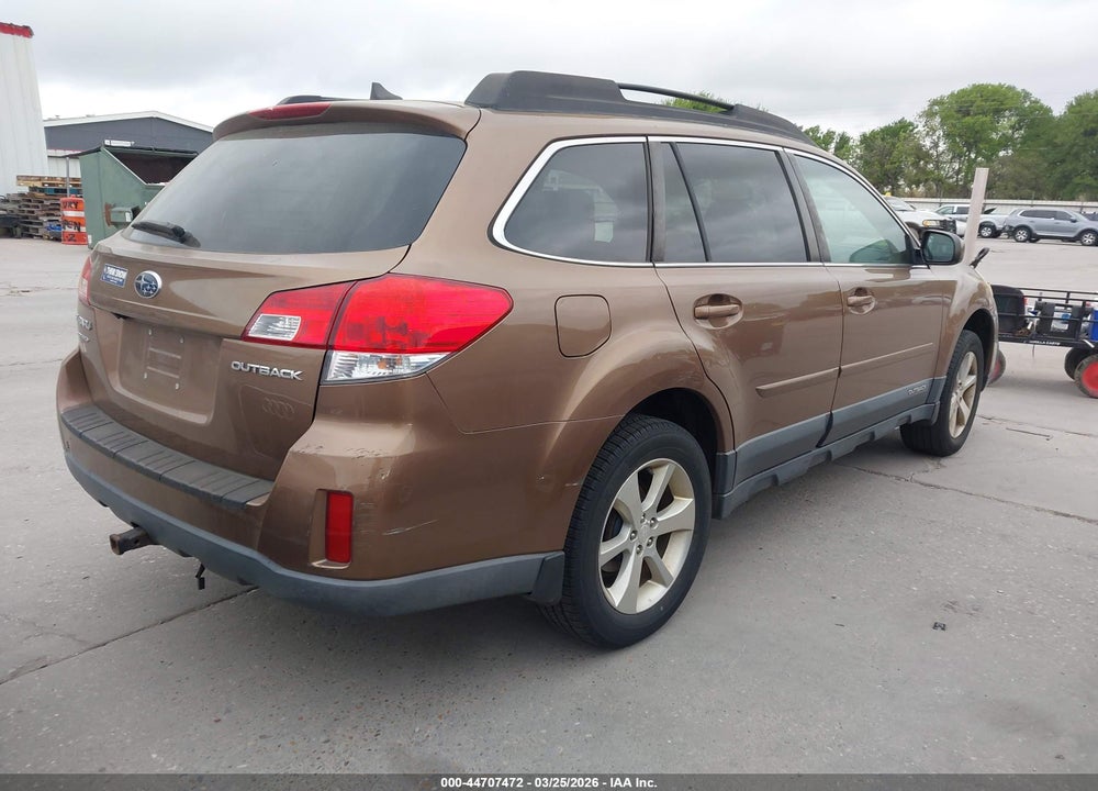 2013 SUBARU OUTBACK 2.5I LIMITED VIN: 4S4BRCKC4D3224699