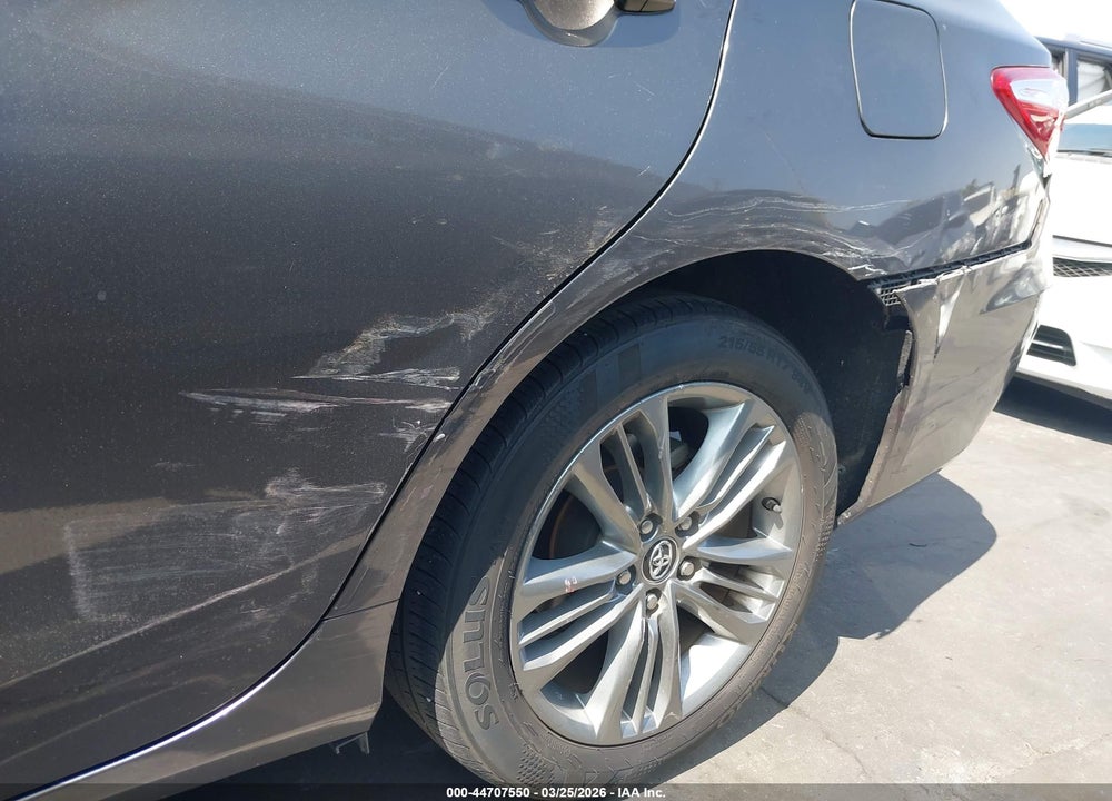 2016 TOYOTA CAMRY SE VIN: 4T1BF1FK0GU212210