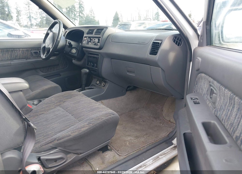 2000 NISSAN FRONTIER DESERT RUNNER SE-V6/DESERT RUNNER XE-V6 VIN: 1N6ED26T0YC317565