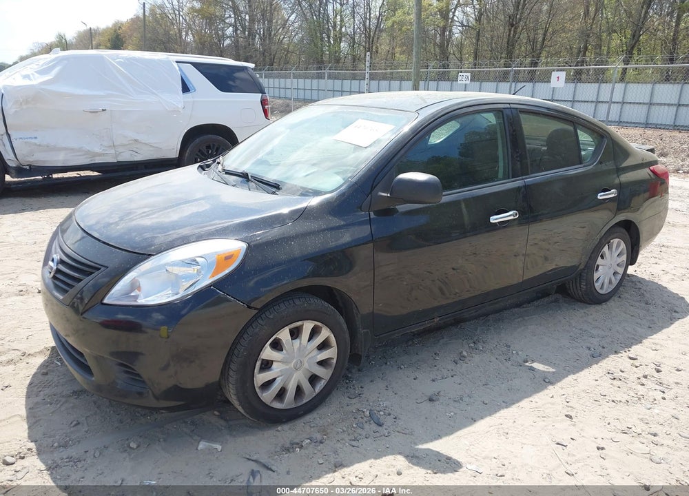 2013 NISSAN VERSA 1.6 S+ VIN: 3N1CN7AP6DL881589