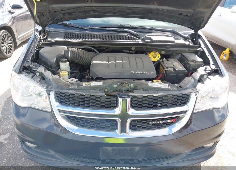 2018 DODGE GRAND CARAVAN SXT VIN: 2C4RDGCG8JR265396