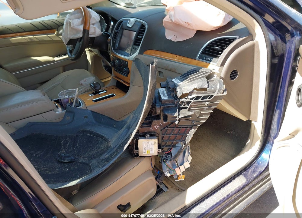 2014 CHRYSLER 300C VIN: 2C3CCAEG7EH376606