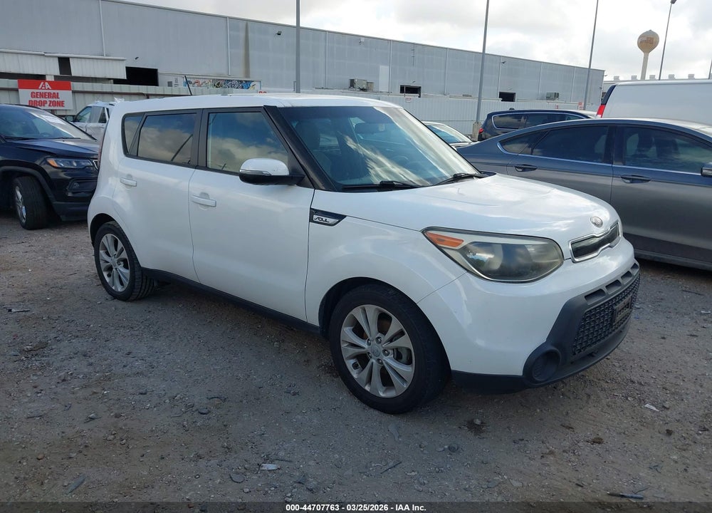 2014 KIA SOUL + VIN: KNDJP3A5XE7032044