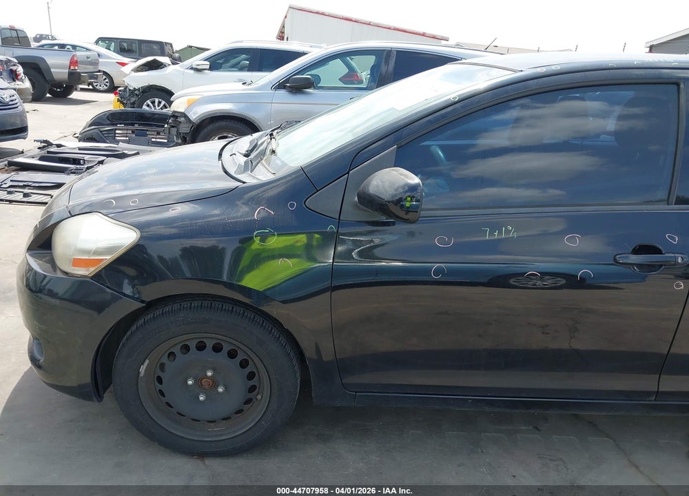 2012 TOYOTA YARIS VIN: JTDBT4K33CL026206