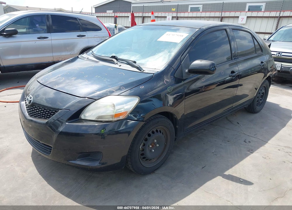 2012 TOYOTA YARIS VIN: JTDBT4K33CL026206