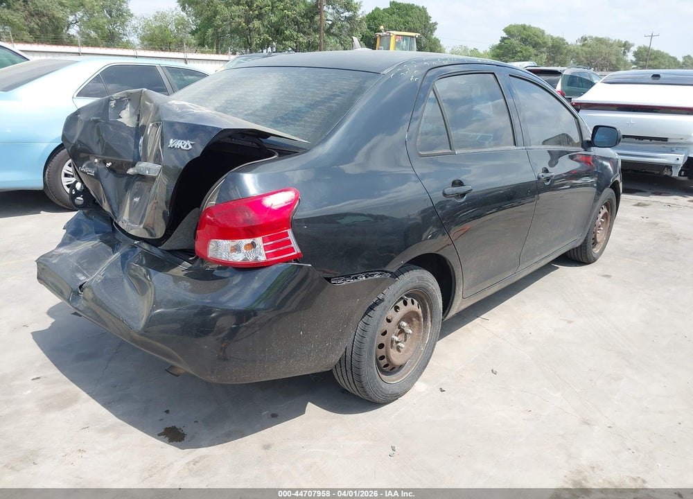 2012 TOYOTA YARIS VIN: JTDBT4K33CL026206