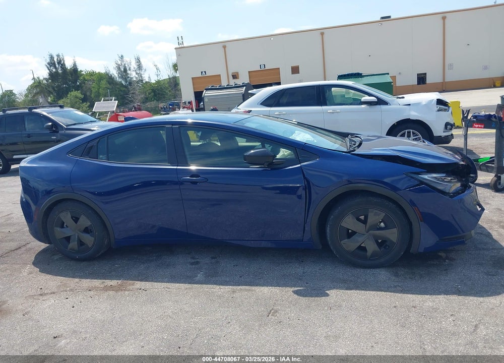 2024 TOYOTA PRIUS LE VIN: JTDACAAU8R3020334