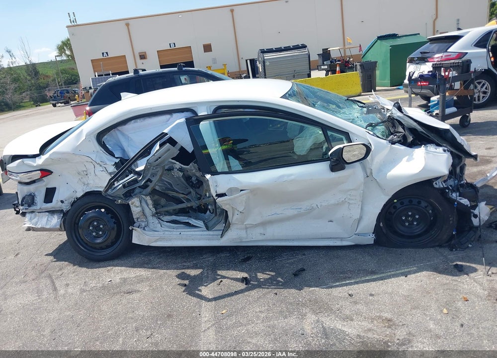 2026 TOYOTA COROLLA LE VIN: 5YFB4MDE2TP418306