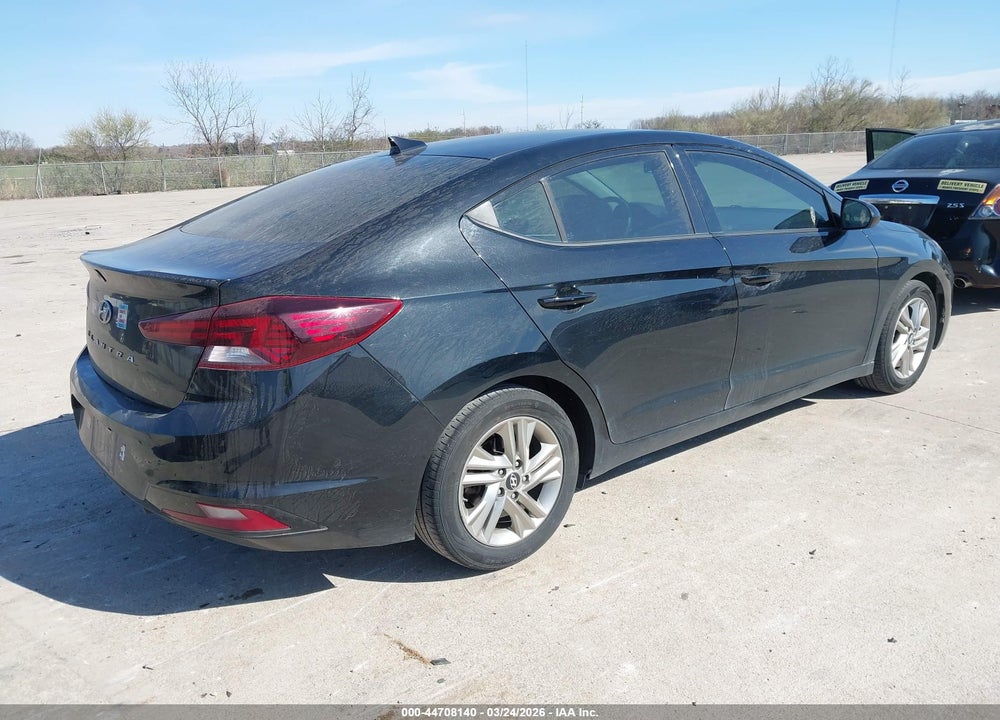 2019 HYUNDAI ELANTRA SEL VIN: 5NPD84LFXKH429170