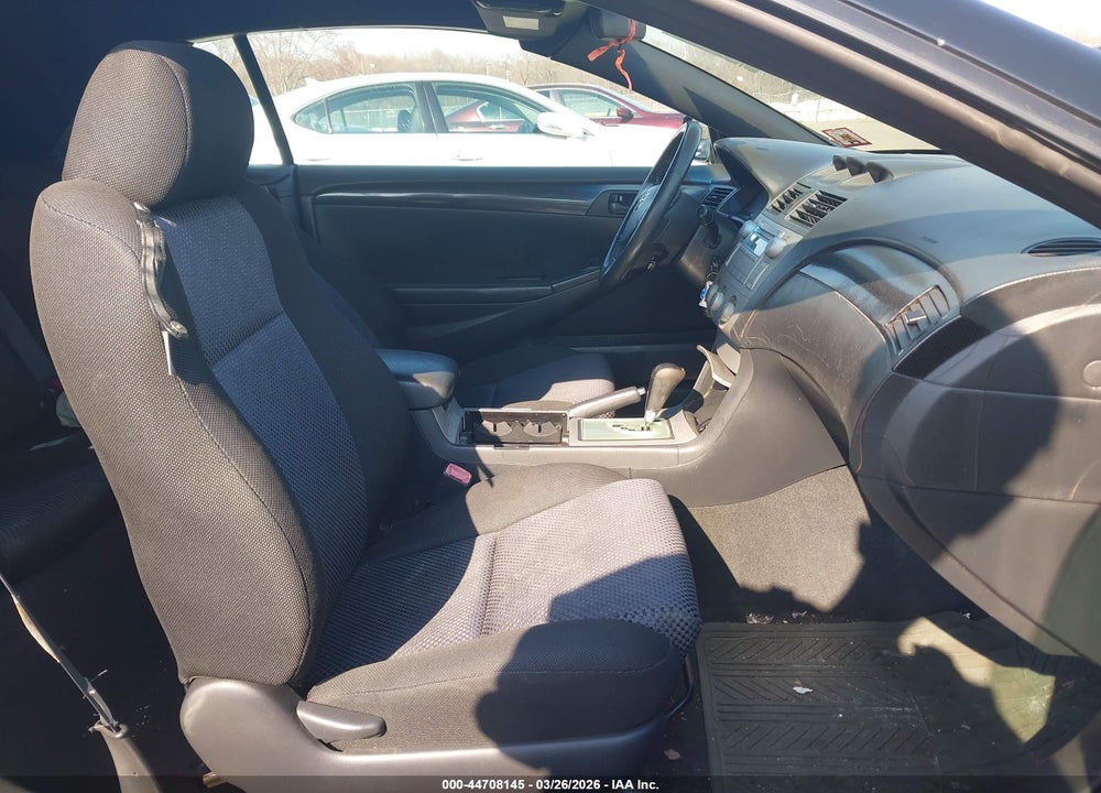 2005 TOYOTA CAMRY SOLARA SE VIN: 4T1FA38P15U051545