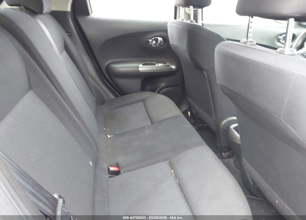 2014 NISSAN JUKE S VIN: JN8AF5MR3ET359166