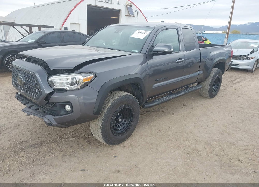 2018 TOYOTA TACOMA TRD OFF ROAD VIN: 5TFSZ5AN3JX156385