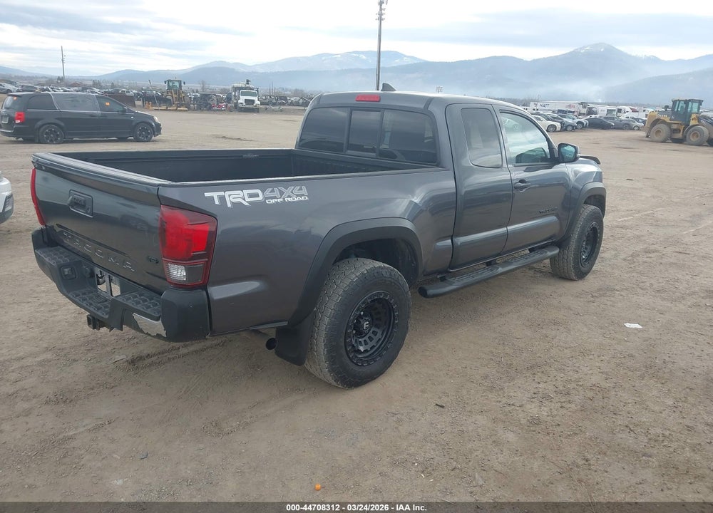 2018 TOYOTA TACOMA TRD OFF ROAD VIN: 5TFSZ5AN3JX156385