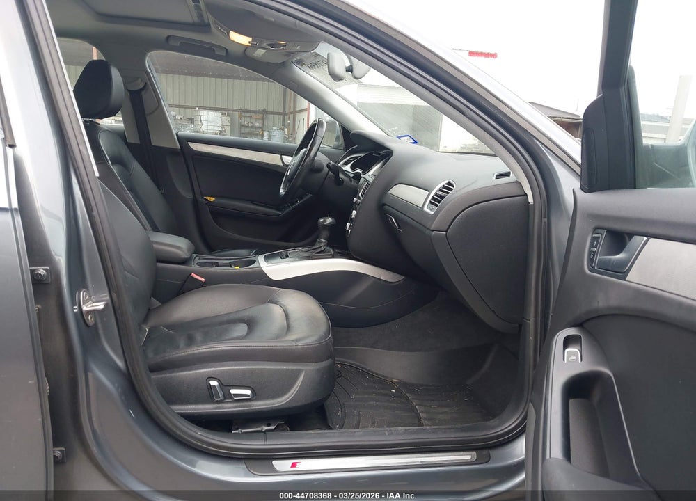 2016 AUDI A4 2.0T PREMIUM VIN: WAUAFAFL4GN006209