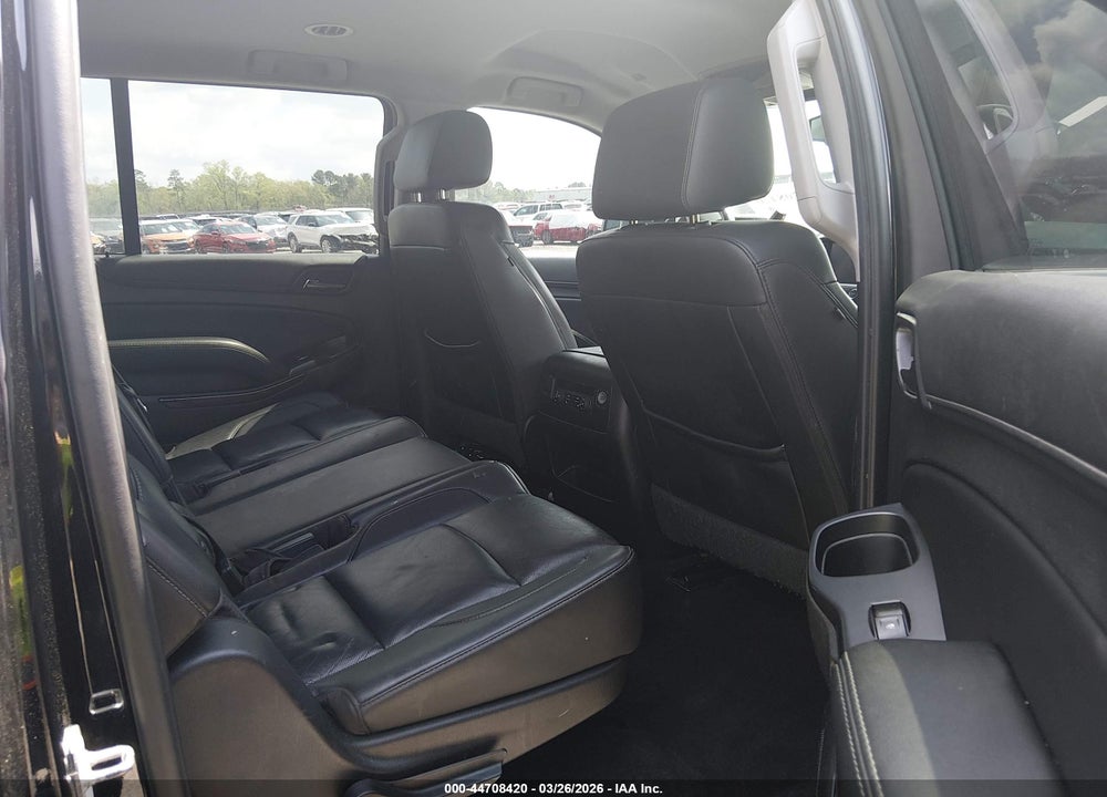 2017 GMC YUKON XL SLT VIN: 1GKS1GKC3HR394546