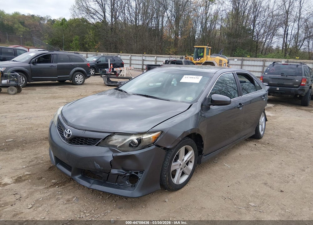 2013 TOYOTA CAMRY SE VIN: 4T1BF1FK0DU298579