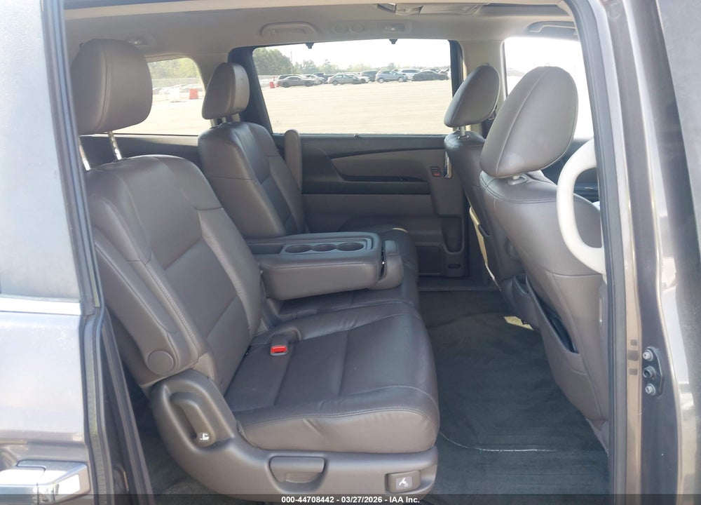 2016 HONDA ODYSSEY EX-L VIN: 5FNRL5H67GB055710