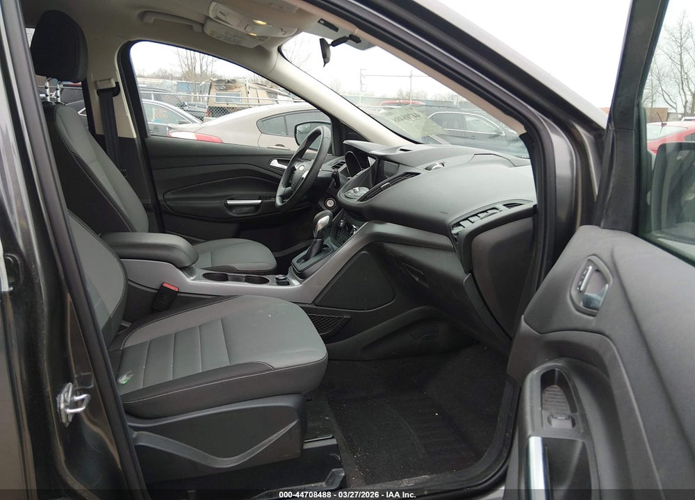 2016 FORD ESCAPE SE VIN: 1FMCU0G91GUC08831