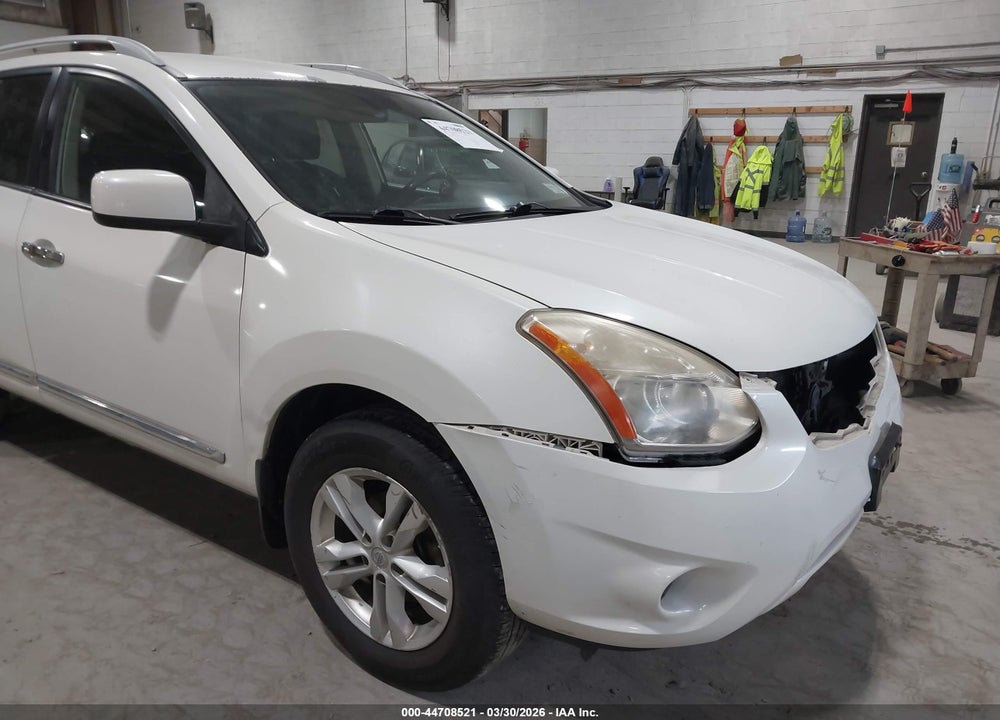 2013 NISSAN ROGUE SV VIN: JN8AS5MV0DW638287