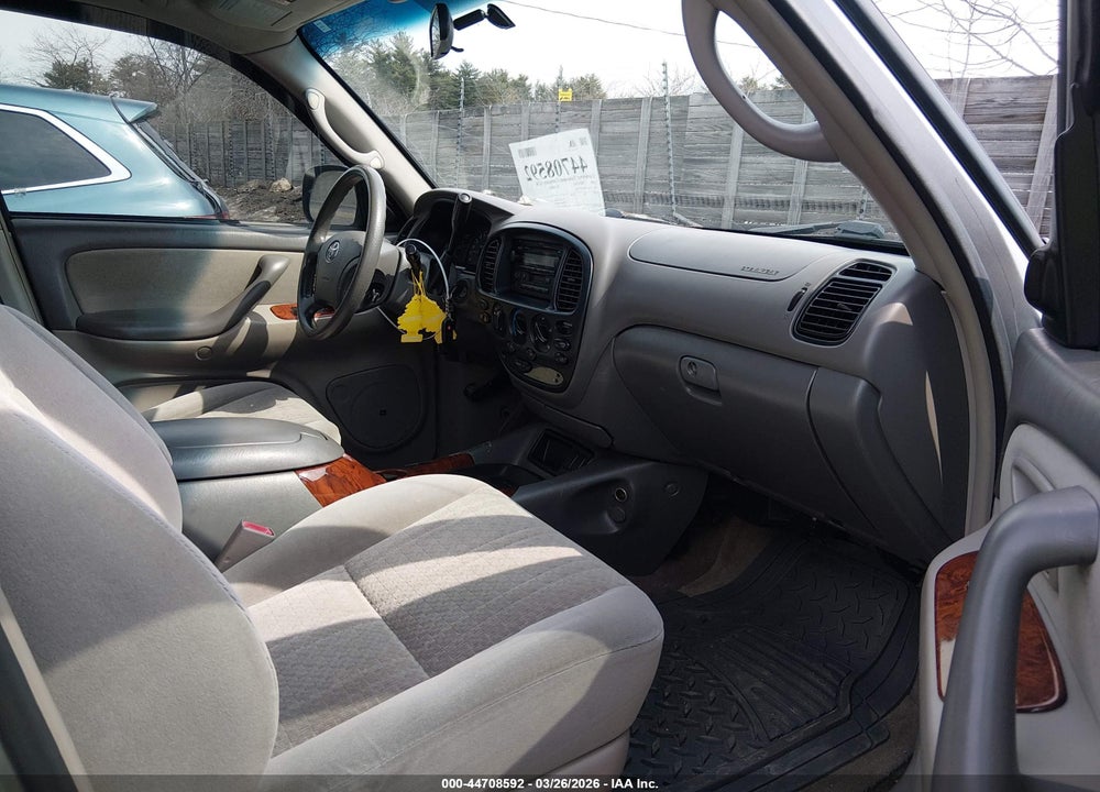 2006 TOYOTA TUNDRA SR5 V8 VIN: 5TBDT44116S532018