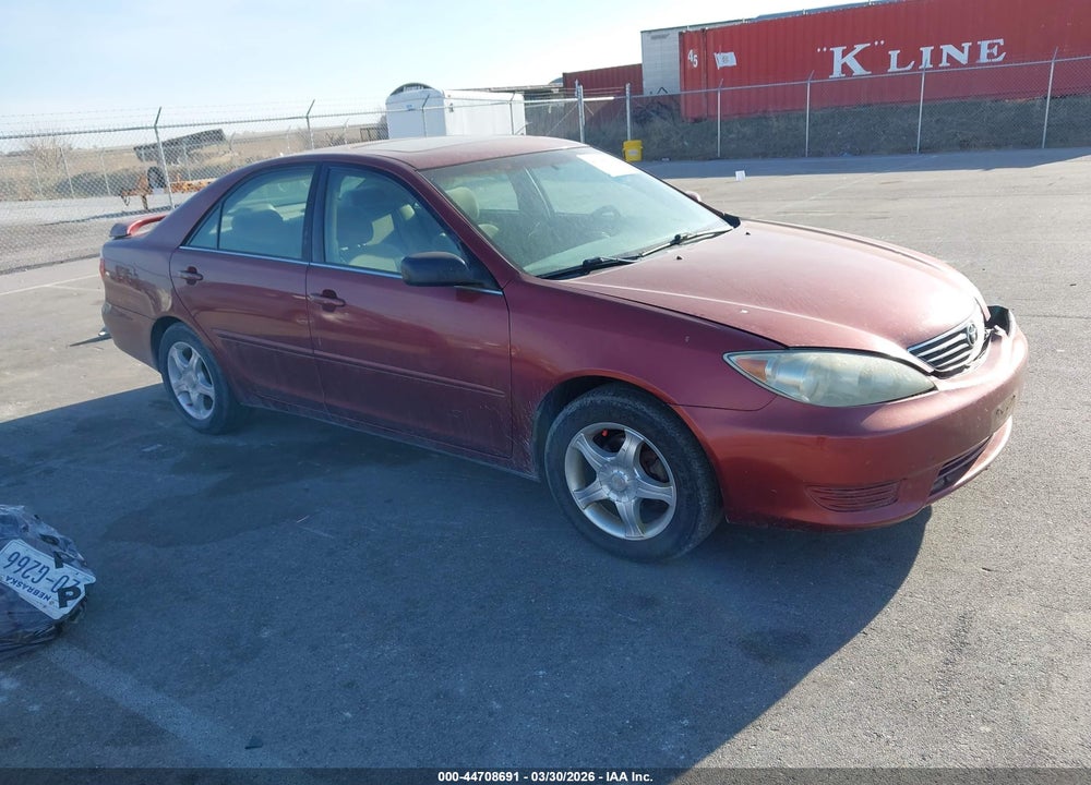 2005 TOYOTA CAMRY LE VIN: 4T1BE32K15U028749