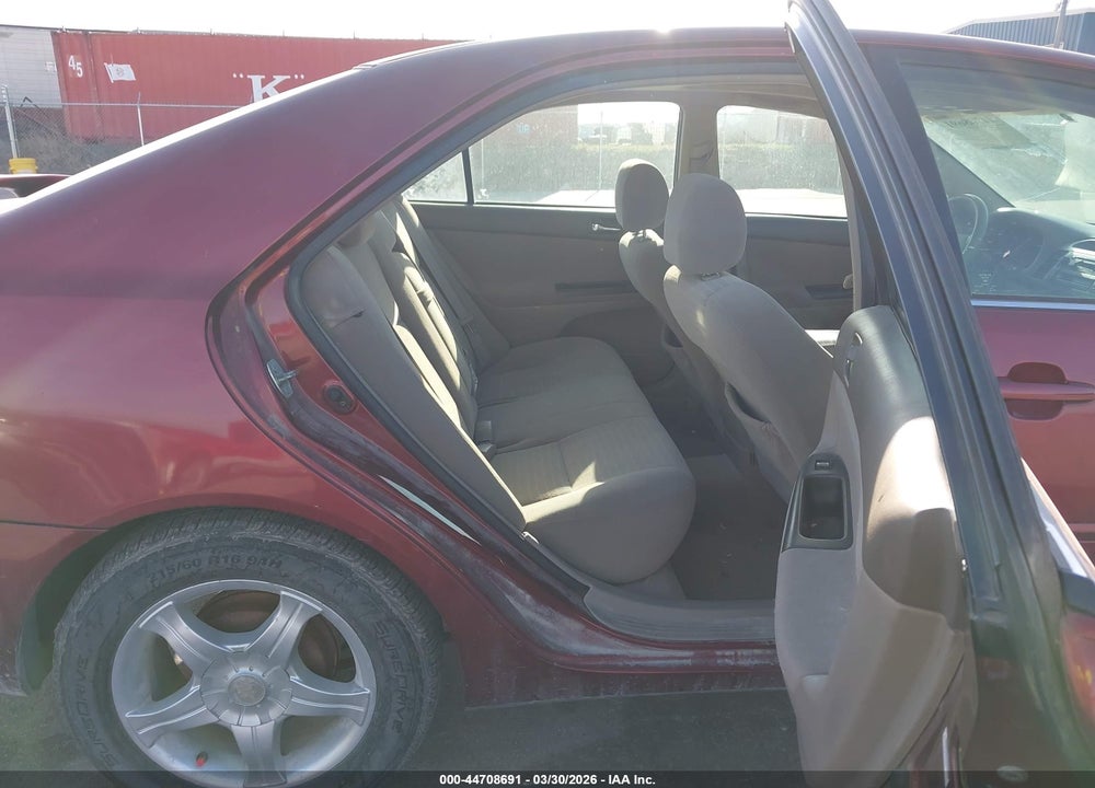 2005 TOYOTA CAMRY LE VIN: 4T1BE32K15U028749