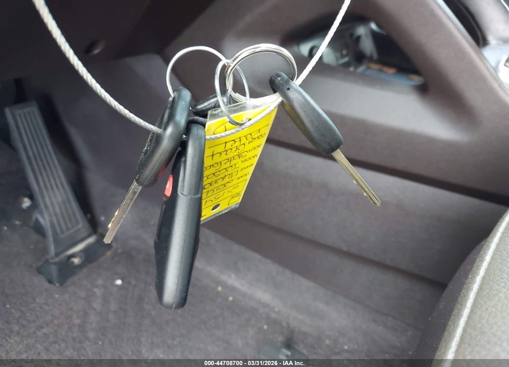2014 HYUNDAI TUCSON SE VIN: KM8JU3AG8EU793873