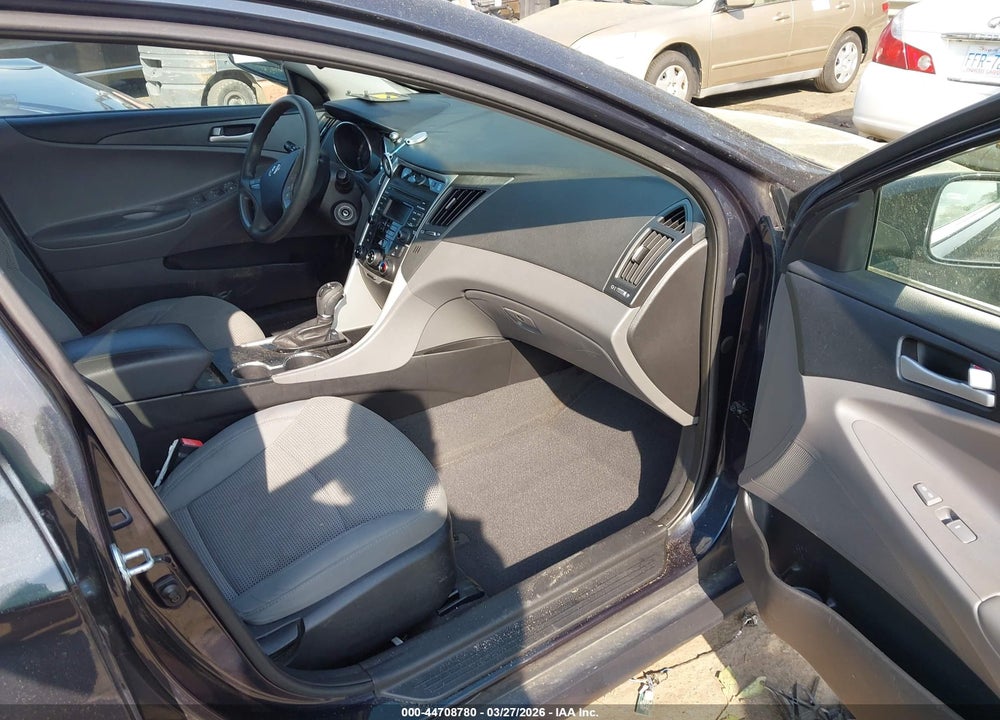 2014 HYUNDAI SONATA GLS VIN: 5NPEB4AC1EH874996