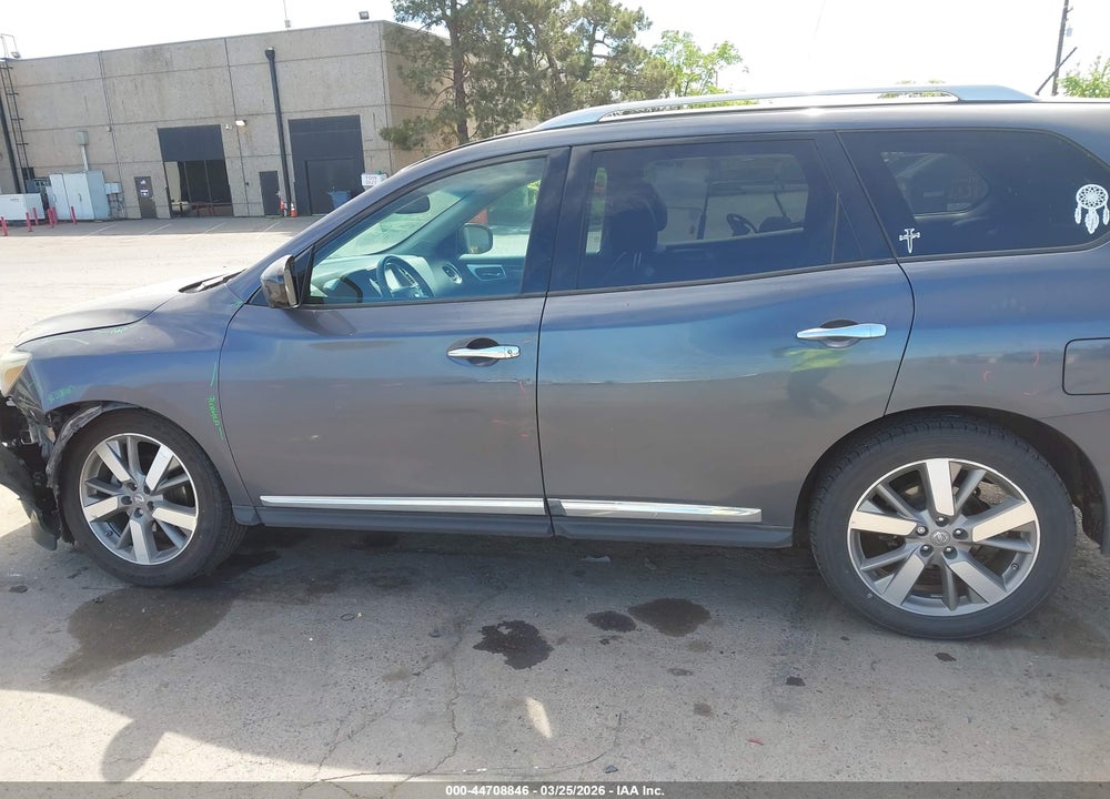 2014 NISSAN PATHFINDER PLATINUM VIN: 5N1AR2MMXEC610881
