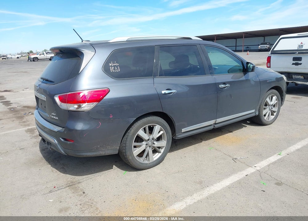 2014 NISSAN PATHFINDER PLATINUM VIN: 5N1AR2MMXEC610881