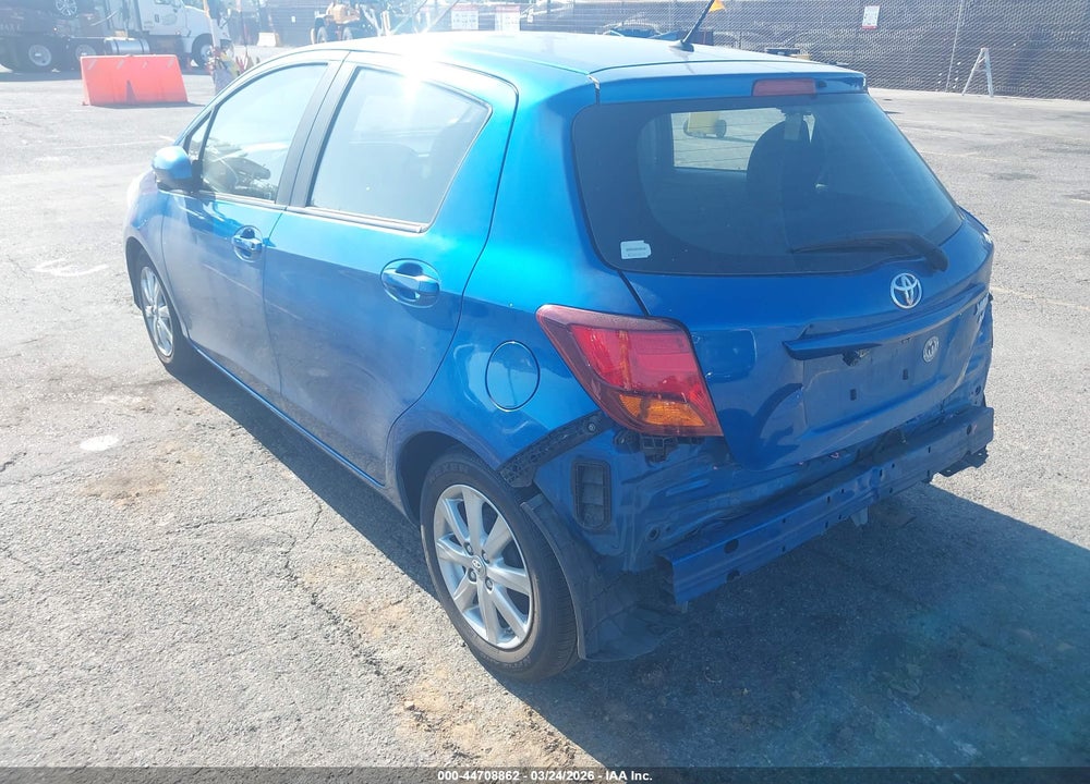 2015 TOYOTA YARIS LE VIN: VNKKTUD30FA054355