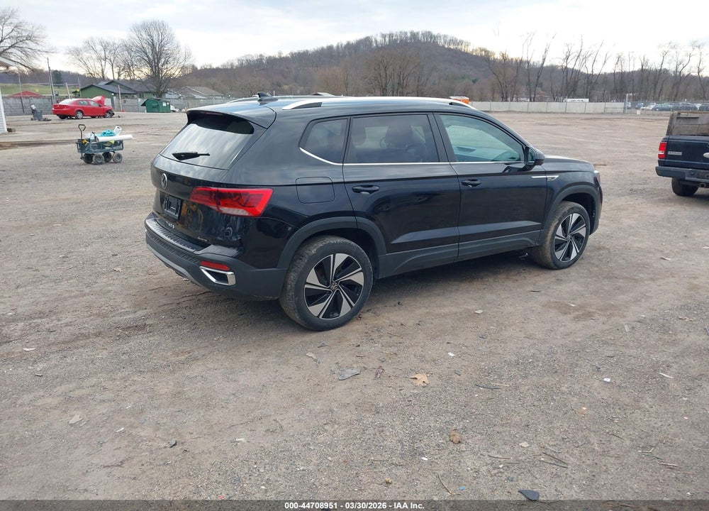 2024 VOLKSWAGEN TAOS 1.5T SE VIN: 3VVVX7B22RM034302