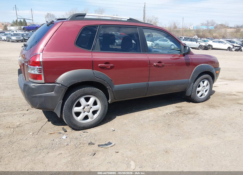 2005 HYUNDAI TUCSON GLS/LX VIN: KM8JN72D25U103088