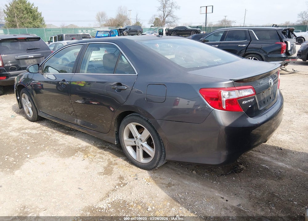 2012 TOYOTA CAMRY SE VIN: 4T1BF1FK7CU015514