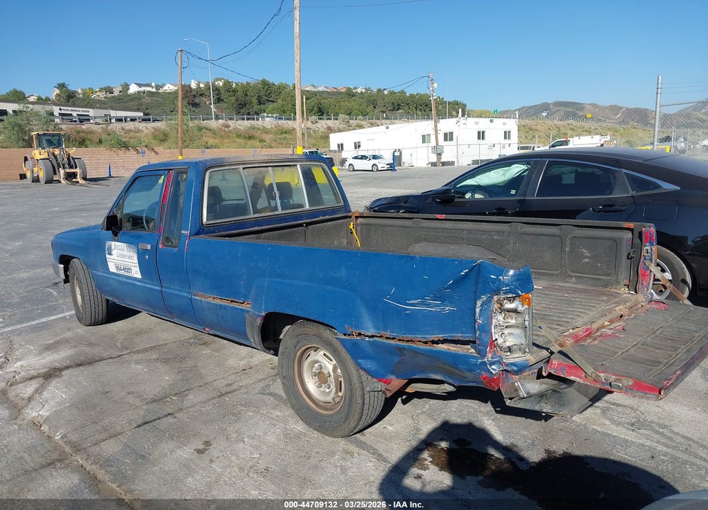 1988 TOYOTA PICKUP XTRACAB RN70 DLX VIN: JT4RN70D2J0050730