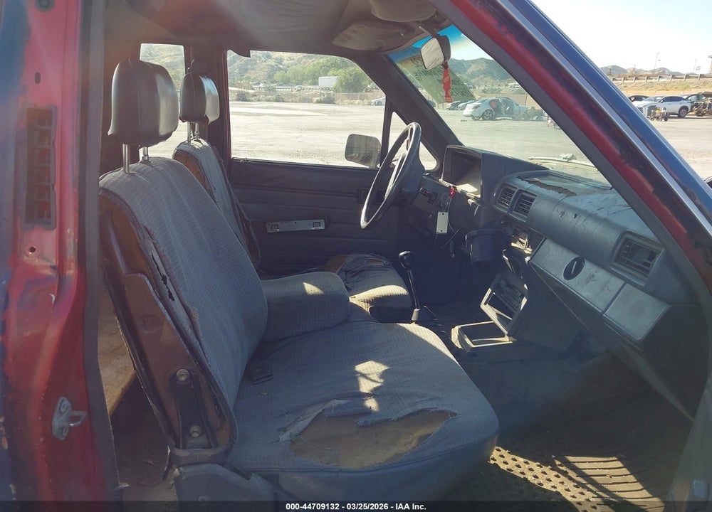 1988 TOYOTA PICKUP XTRACAB RN70 DLX VIN: JT4RN70D2J0050730