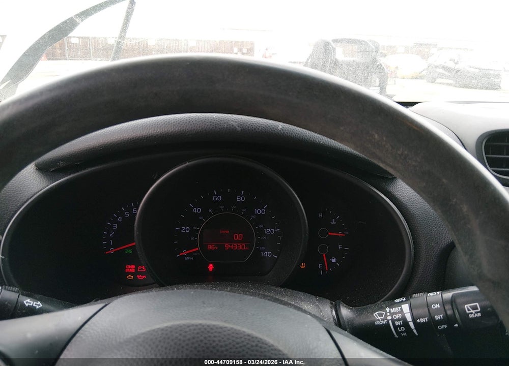 2015 KIA SOUL VIN: KNDJN2A23F7143736