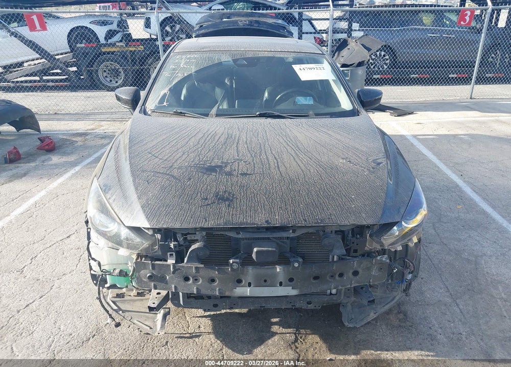2017 MAZDA 3 GRAND TOURING VIN: JM1BN1W31H1122907