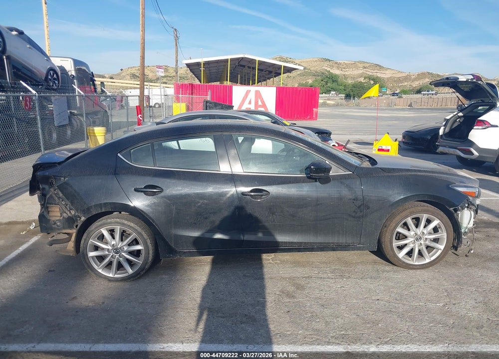 2017 MAZDA 3 GRAND TOURING VIN: JM1BN1W31H1122907