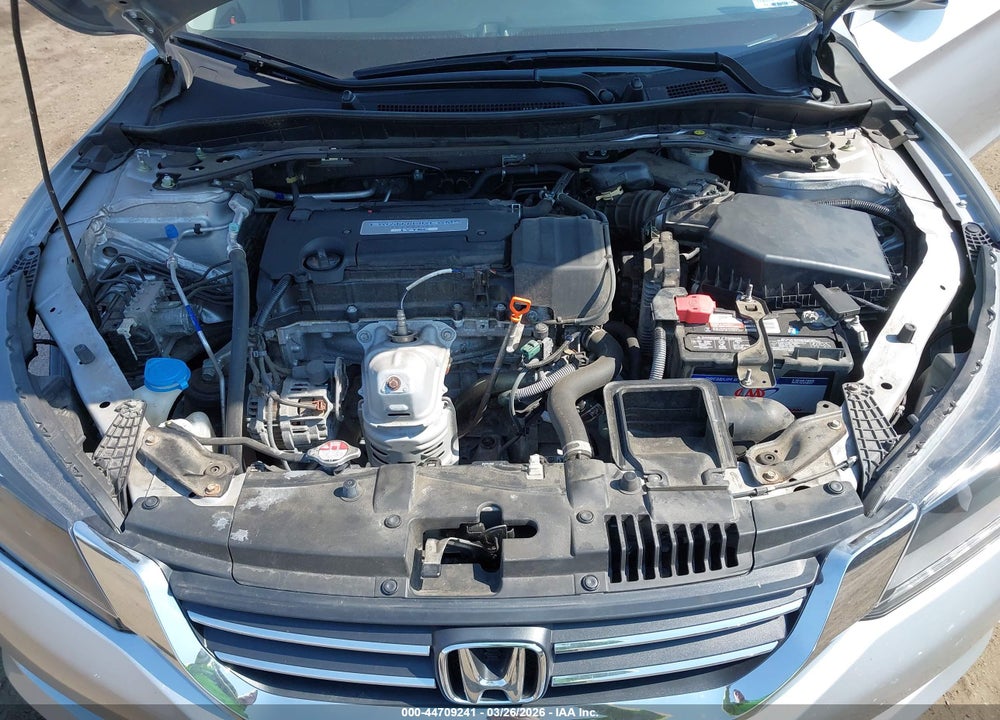 2015 HONDA ACCORD EX VIN: 1HGCR2F74FA108578