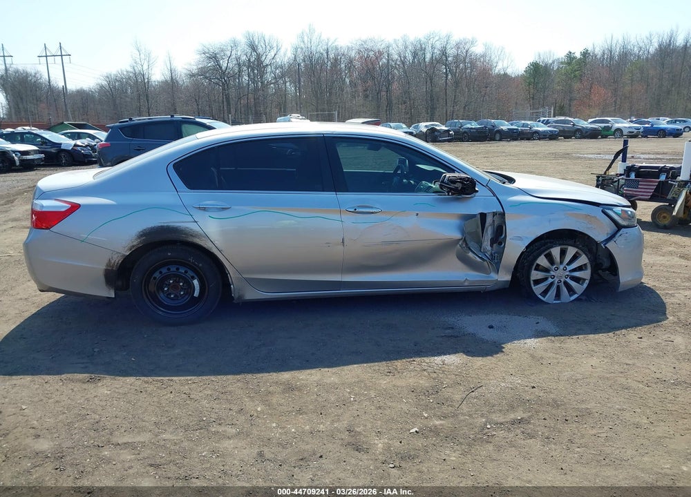 2015 HONDA ACCORD EX VIN: 1HGCR2F74FA108578