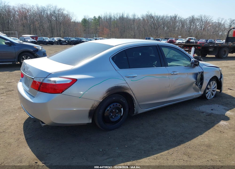 2015 HONDA ACCORD EX VIN: 1HGCR2F74FA108578