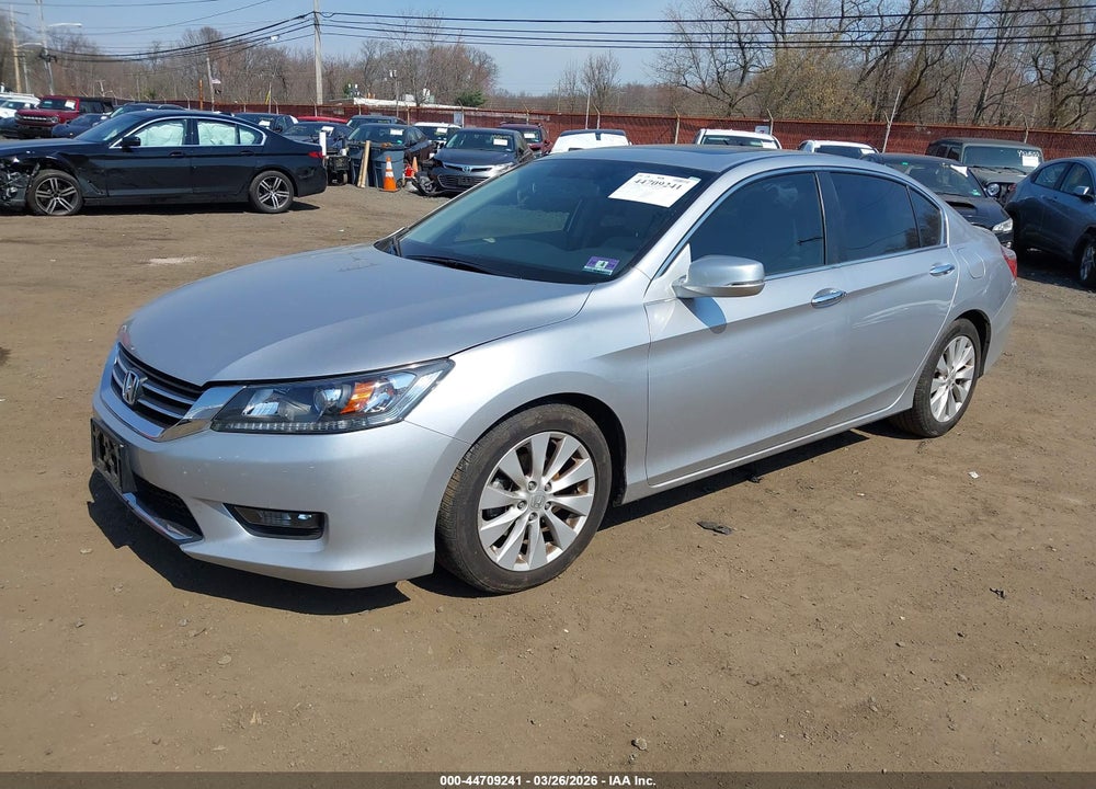 2015 HONDA ACCORD EX VIN: 1HGCR2F74FA108578